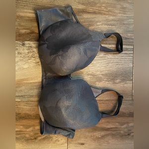 Cacique Lane Bryant underwire bra size 38DDD